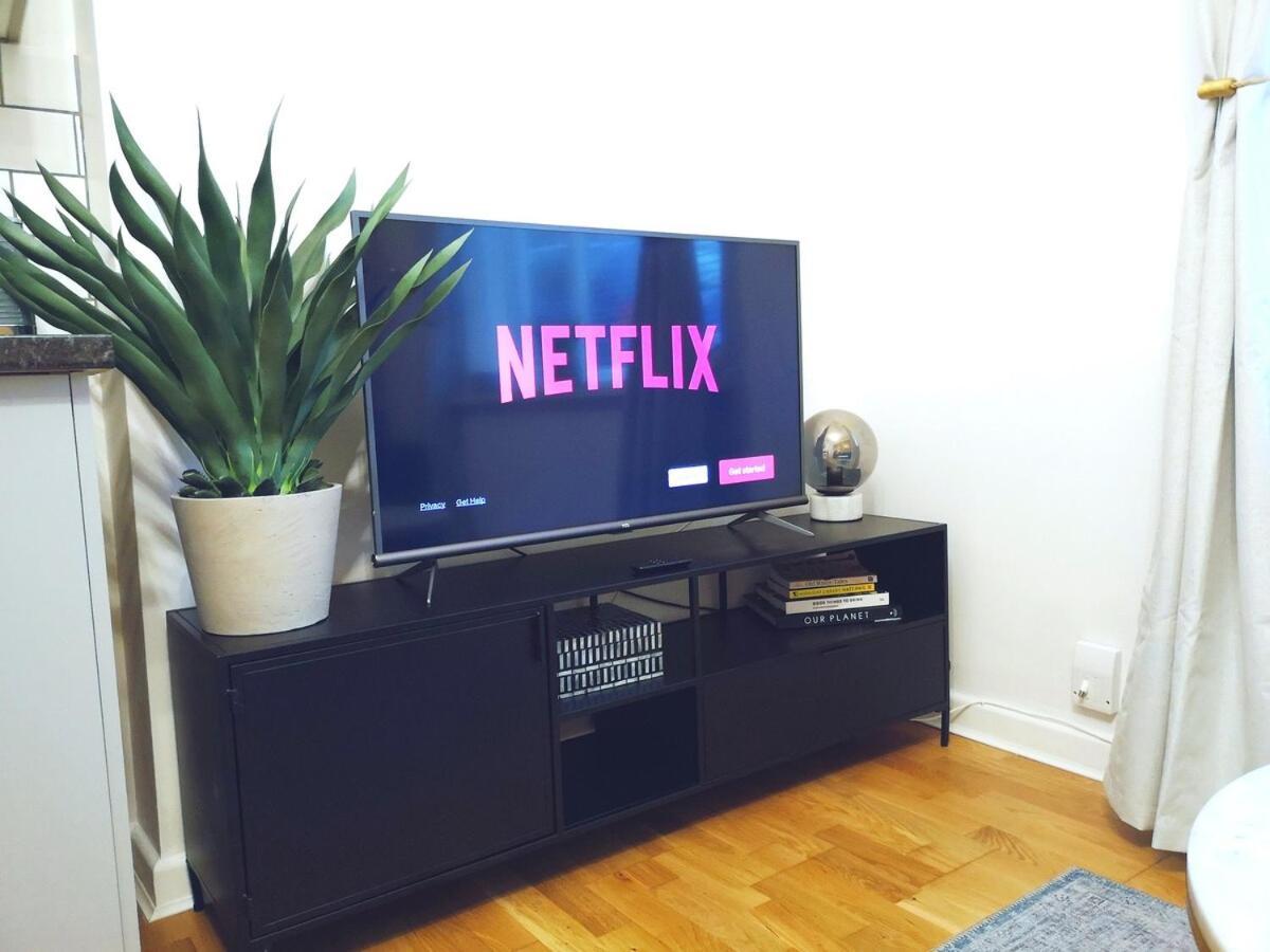 Appartement Bright And Stylish 2 Bedroom Town Centre Sleeps 5 Free Parking Bournemouth